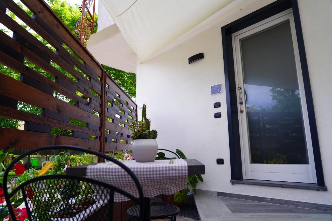 Familiainn Rooms & Apartments 庞贝 外观 照片