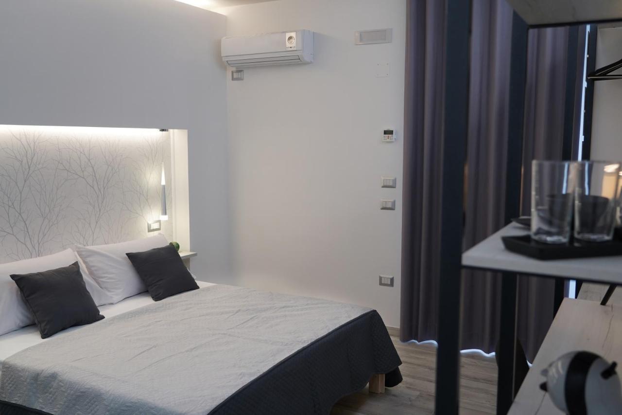 Familiainn Rooms & Apartments 庞贝 外观 照片